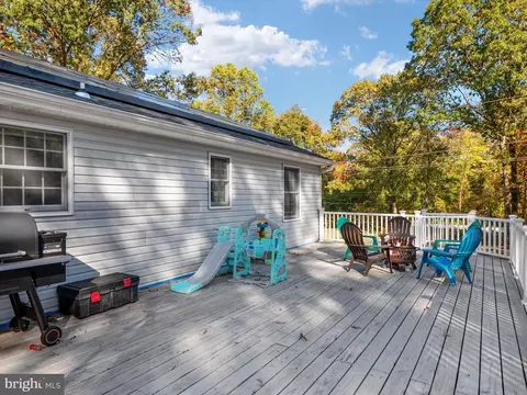 369 Metropolitan Blvd, Pasadena, MD 21122 photo 38