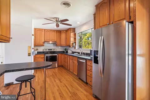 110 Green Spring Dr, Annapolis, MD 21403 photo 18