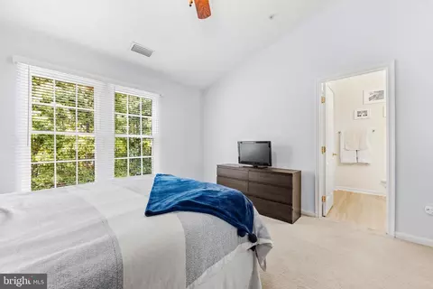 Bedroom - 716 Pine Drift Dr, Odenton, MD 21113 photo 3 of 6