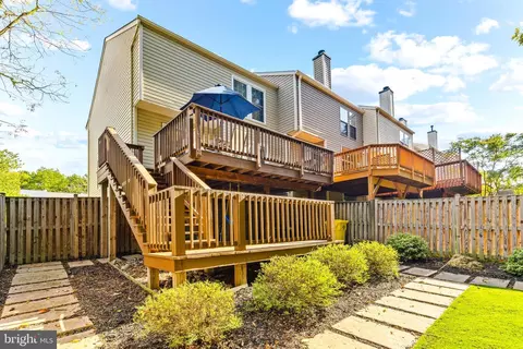 Exterior - 716 Pine Drift Dr, Odenton, MD 21113 photo 10 of 10