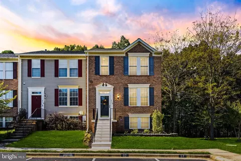 716 Pine Drift Dr, Odenton, MD 21113