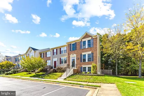 Exterior - 716 Pine Drift Dr, Odenton, MD 21113 photo 3 of 10