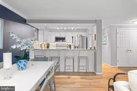 1142 Lake Heron Dr #2A, Annapolis, MD 21403