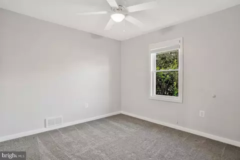 Bedroom - 1 Colonial Dr, Linthicum, MD 21090 photo 4 of 6