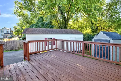 Exterior - 1 Colonial Dr, Linthicum, MD 21090 photo 4 of 8