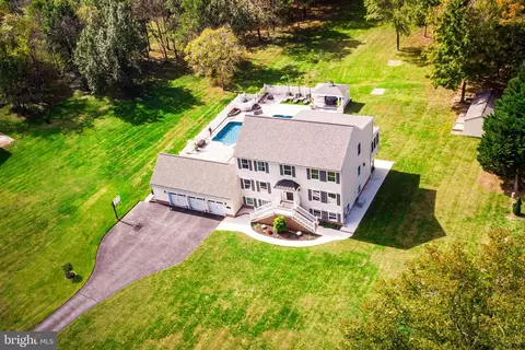 1704 Beards Creek Ct, Davidsonville, MD 21035