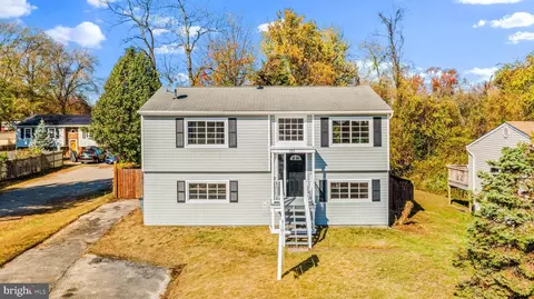 115 Bar Harbor Rd, Pasadena, MD 21122 photo 2