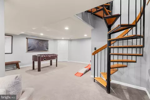 300 Christy Rd, Pasadena, MD 21122 photo 32