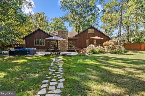 300 Christy Rd, Pasadena, MD 21122 photo 45
