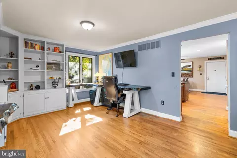 300 Christy Rd, Pasadena, MD 21122 photo 12