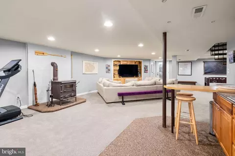 300 Christy Rd, Pasadena, MD 21122 photo 37