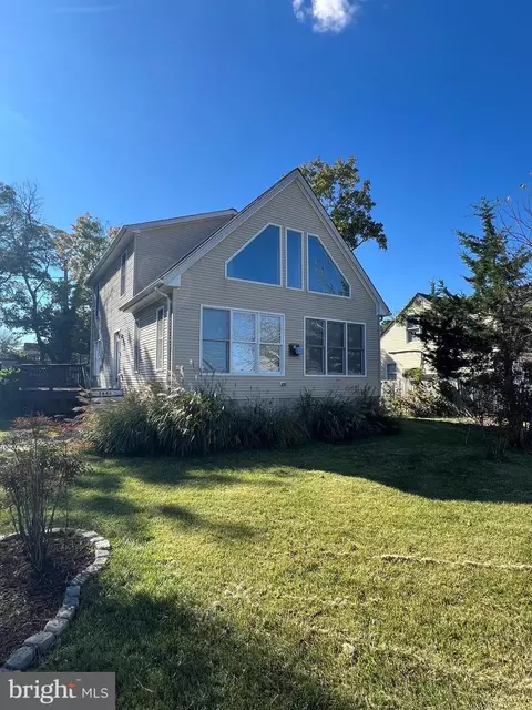 3680 1st Ave, Edgewater, MD 21037