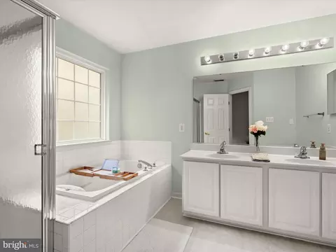 8011 Apple Valley Dr, Pasadena, MD 21122 photo 33