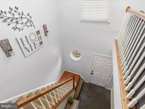 8011 Apple Valley Dr, Pasadena, MD 21122 photo 3