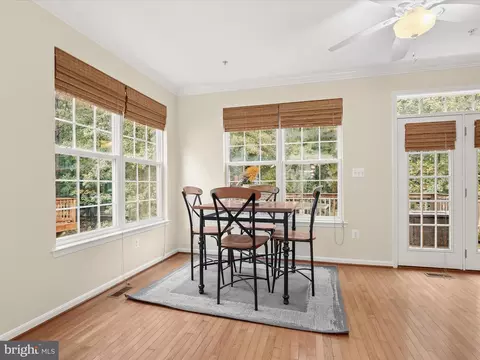 8011 Apple Valley Dr, Pasadena, MD 21122 photo 23