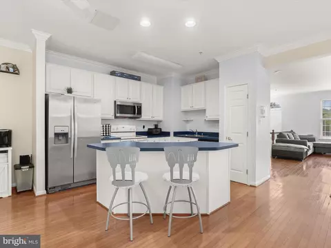 8011 Apple Valley Dr, Pasadena, MD 21122 photo 19