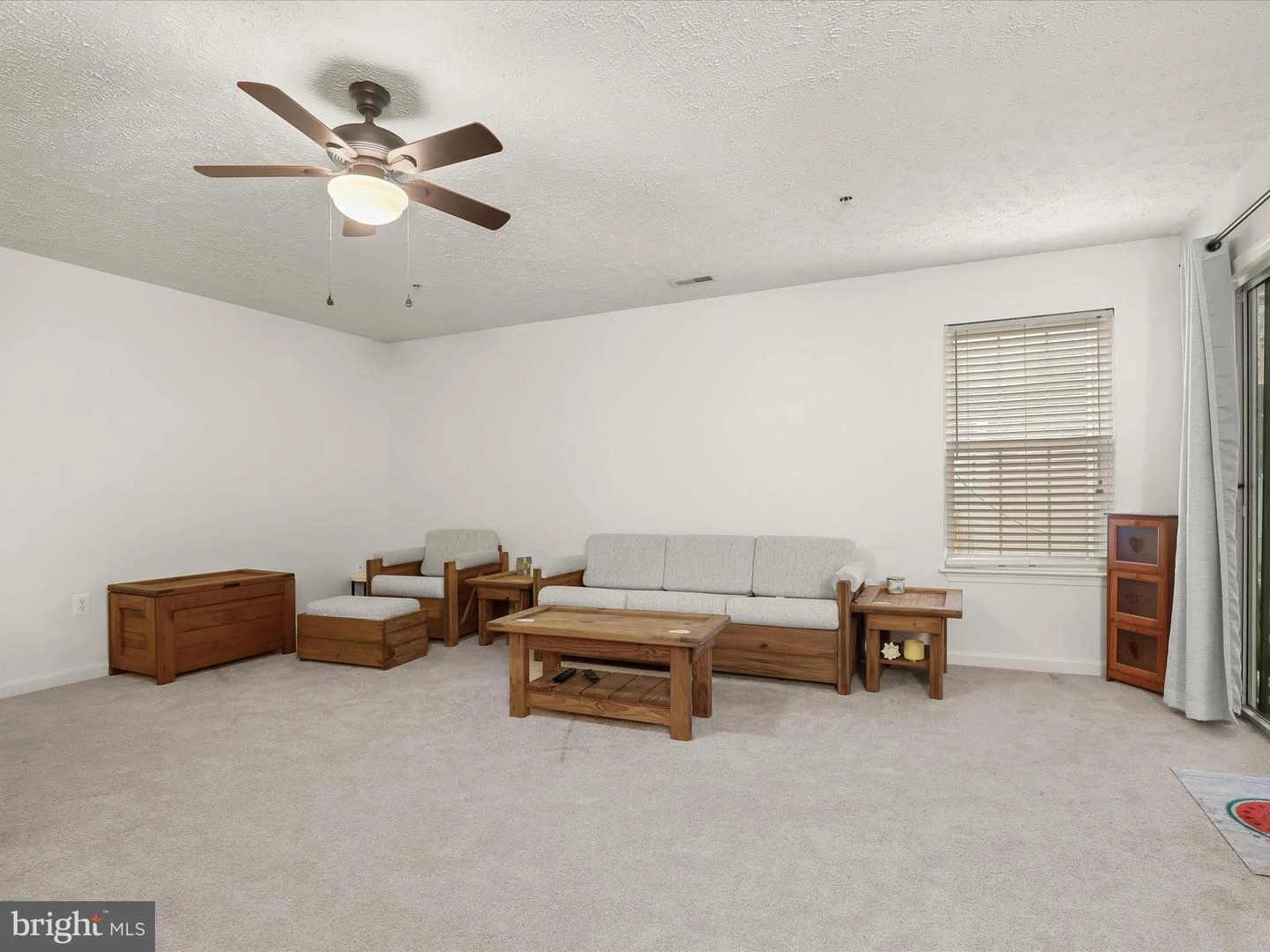 8011 Apple Valley Dr, Pasadena, MD 21122 photo 5