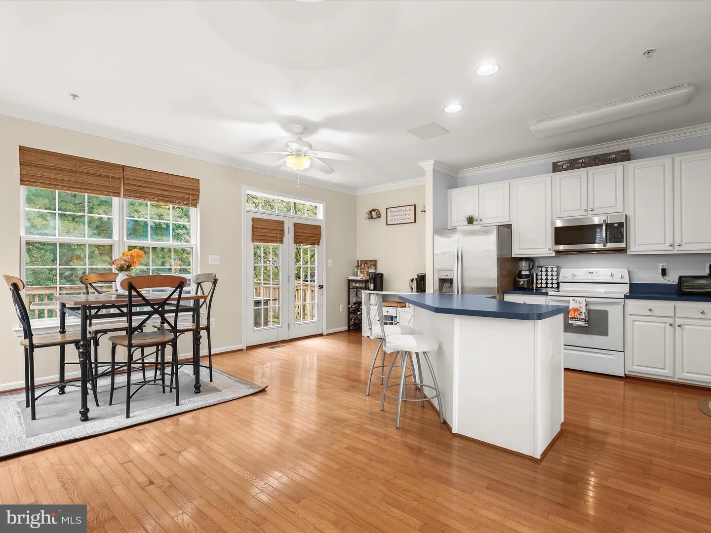 8011 Apple Valley Dr, Pasadena, MD 21122 photo 24