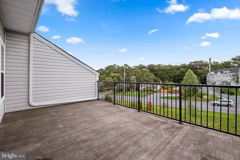 8423 Kendall Ct, Laurel, MD 20724 photo 18