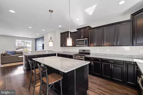 8423 Kendall Ct, Laurel, MD 20724 photo 6