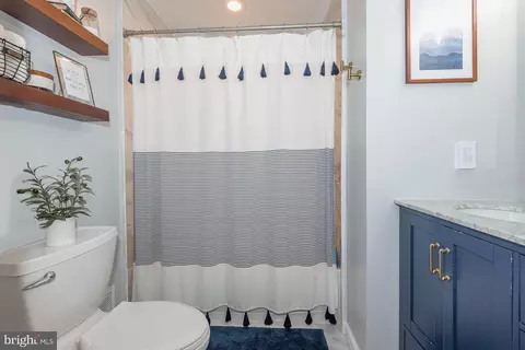 Bath - 313 Winston Rd, Pasadena, MD 21122 photo 2 of 4