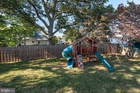 Exterior - 313 Winston Rd, Pasadena, MD 21122 photo 7 of 9