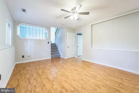 Living - 658 Cedar Dr, Pasadena, MD 21122 photo 4 of 6