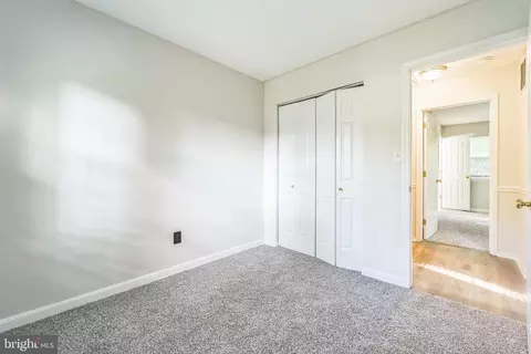 Entry Way - 658 Cedar Dr, Pasadena, MD 21122 photo 3 of 3