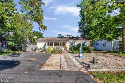 7009 Dover Ave, North Beach, MD 20714