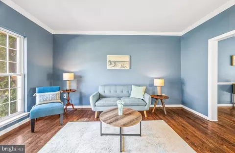 Living - 7605 E Glenshire Ct, Severn, MD 21144 photo 2 of 8