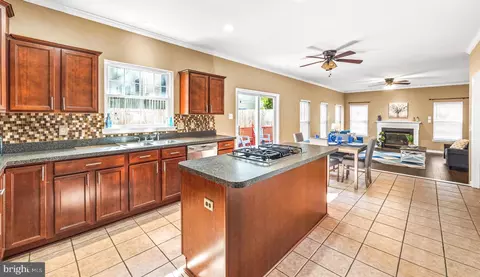 Kitchen - 7605 E Glenshire Ct, Severn, MD 21144 photo 3 of 3