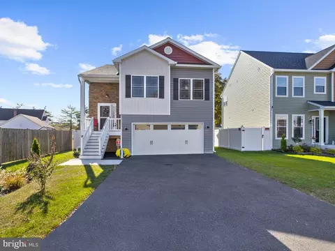 8484 Arbutus Rd, Pasadena, MD 21122 photo 1