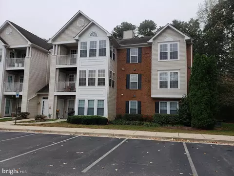 8706 Natures Trail Ct #102, Odenton, MD 21113