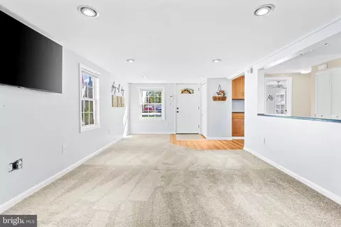 7730 W Shore Rd, Pasadena, MD 21122 photo 29