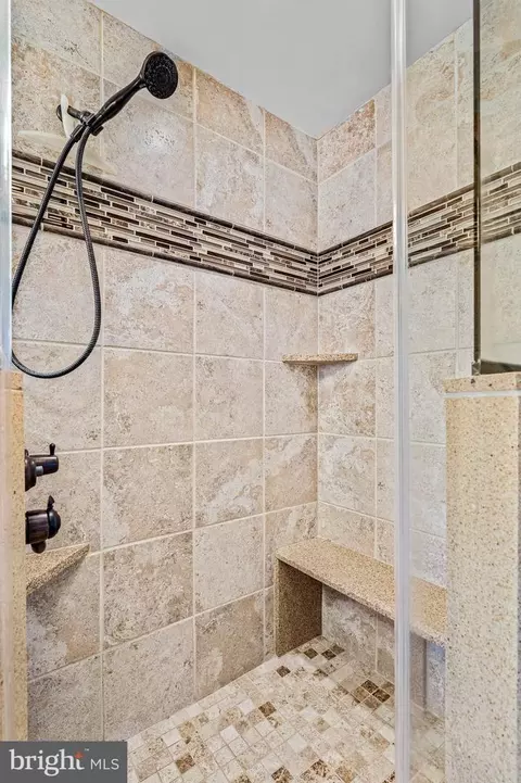 7730 W Shore Rd, Pasadena, MD 21122 photo 17