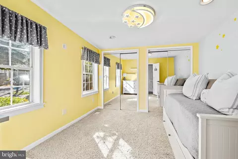 7730 W Shore Rd, Pasadena, MD 21122 photo 6