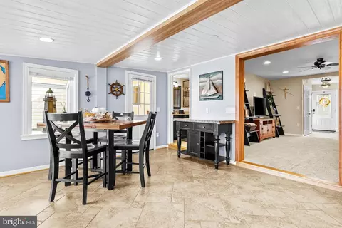 7730 W Shore Rd, Pasadena, MD 21122 photo 14