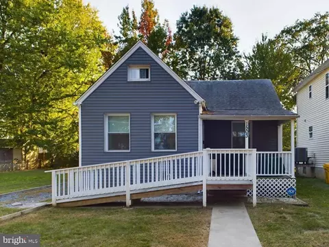 1503 Ellington Dr, Shady Side, MD 20764