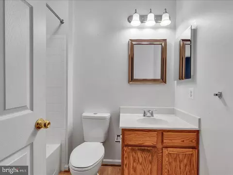 Bath - 8091 Pennington Dr, Laurel, MD 20724 photo 3 of 4