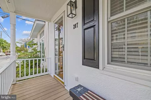 Exterior - 207 Clay St, Annapolis, MD 21401 photo 1 of 6