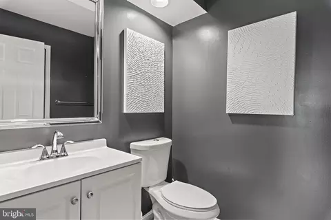 Entry Way - 122 Spring Place Way, Annapolis, MD 21401 photo 5 of 8