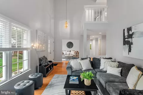 Living - 122 Spring Place Way, Annapolis, MD 21401 photo 2 of 3