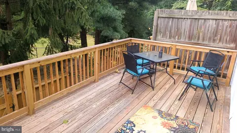 7804 Titan Ct, Pasadena, MD 21122 photo 23