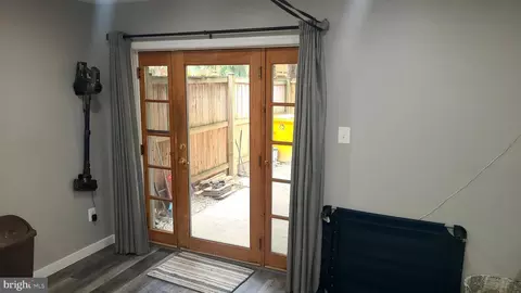 7804 Titan Ct, Pasadena, MD 21122 photo 18