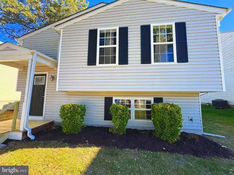 Exterior - 7835 Catherine Ave, Pasadena, MD 21122 photo 2 of 15