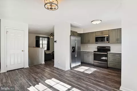 Other - 7835 Catherine Ave, Pasadena, MD 21122 photo 4 of 18