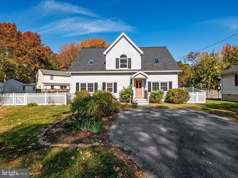 1210 Spruce Ave, Shady Side, MD 20764 photo 3