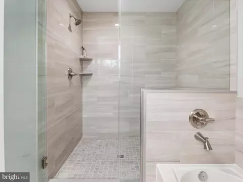 Bath - 7819 Outing Ave, Pasadena, MD 21122 photo 5 of 5