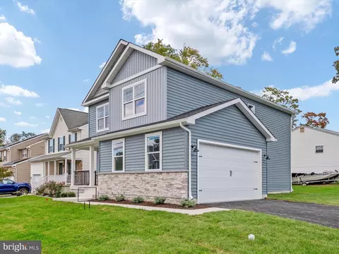 Exterior - 7819 Outing Ave, Pasadena, MD 21122 photo 2 of 7
