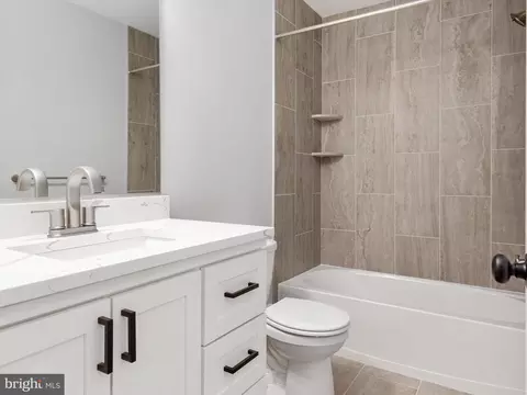 Bath - 7819 Outing Ave, Pasadena, MD 21122 photo 2 of 5